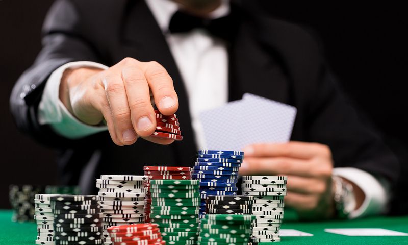 Top 5 Tips for Winning at Online Poker