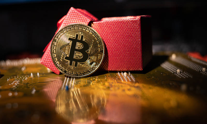 crypto replica as a gift